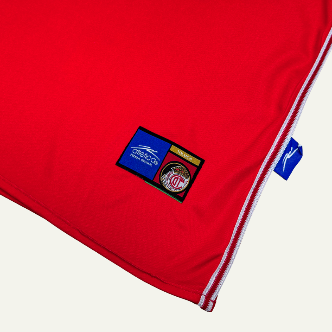 Toluca 2000/01 Local