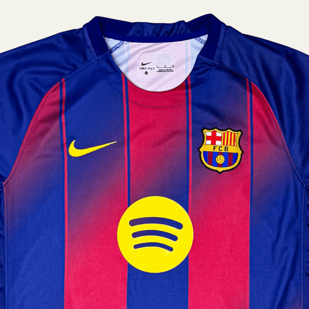 FC Barcelona 2025/26 Local - Fifas Club