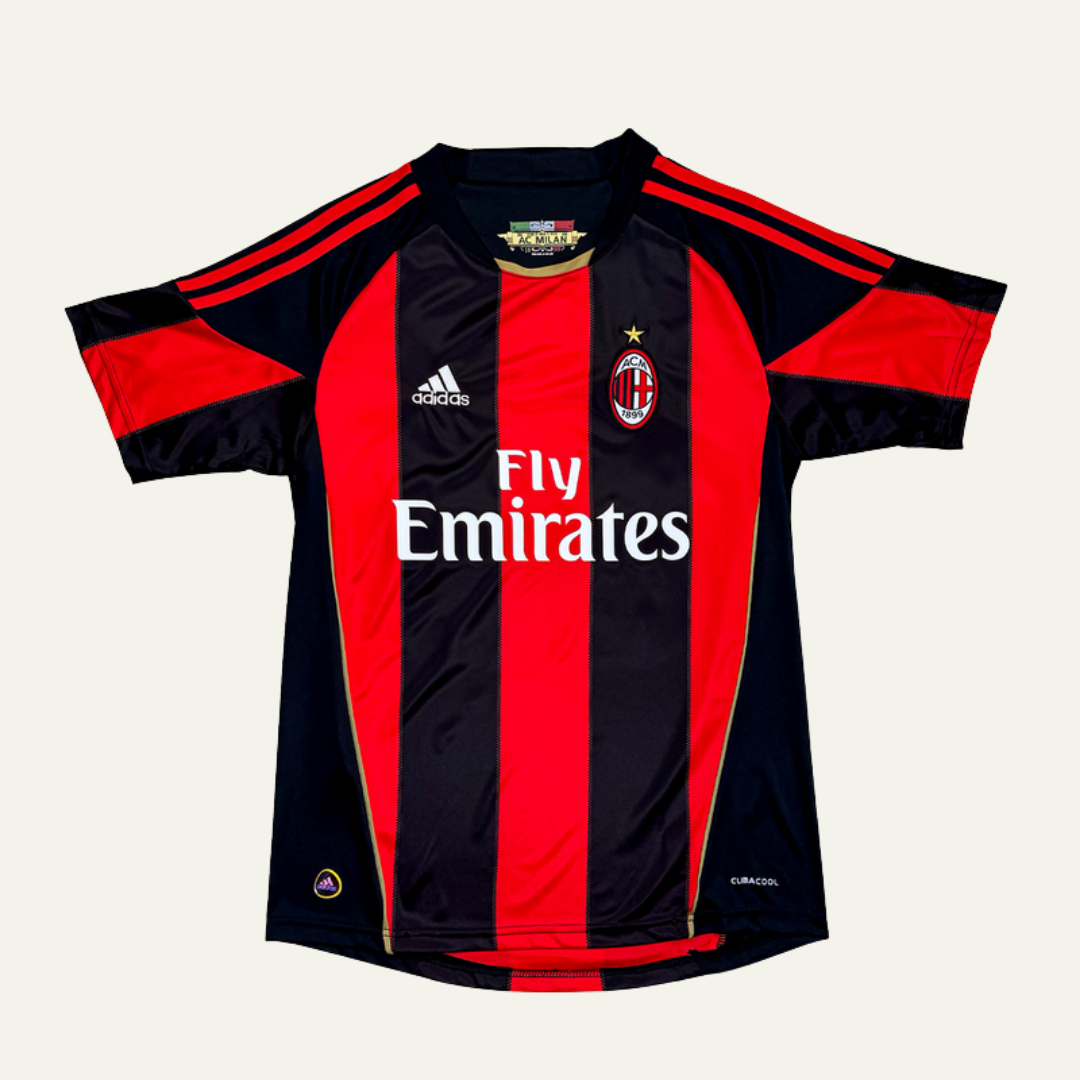 AC Milan 2010/11 Local