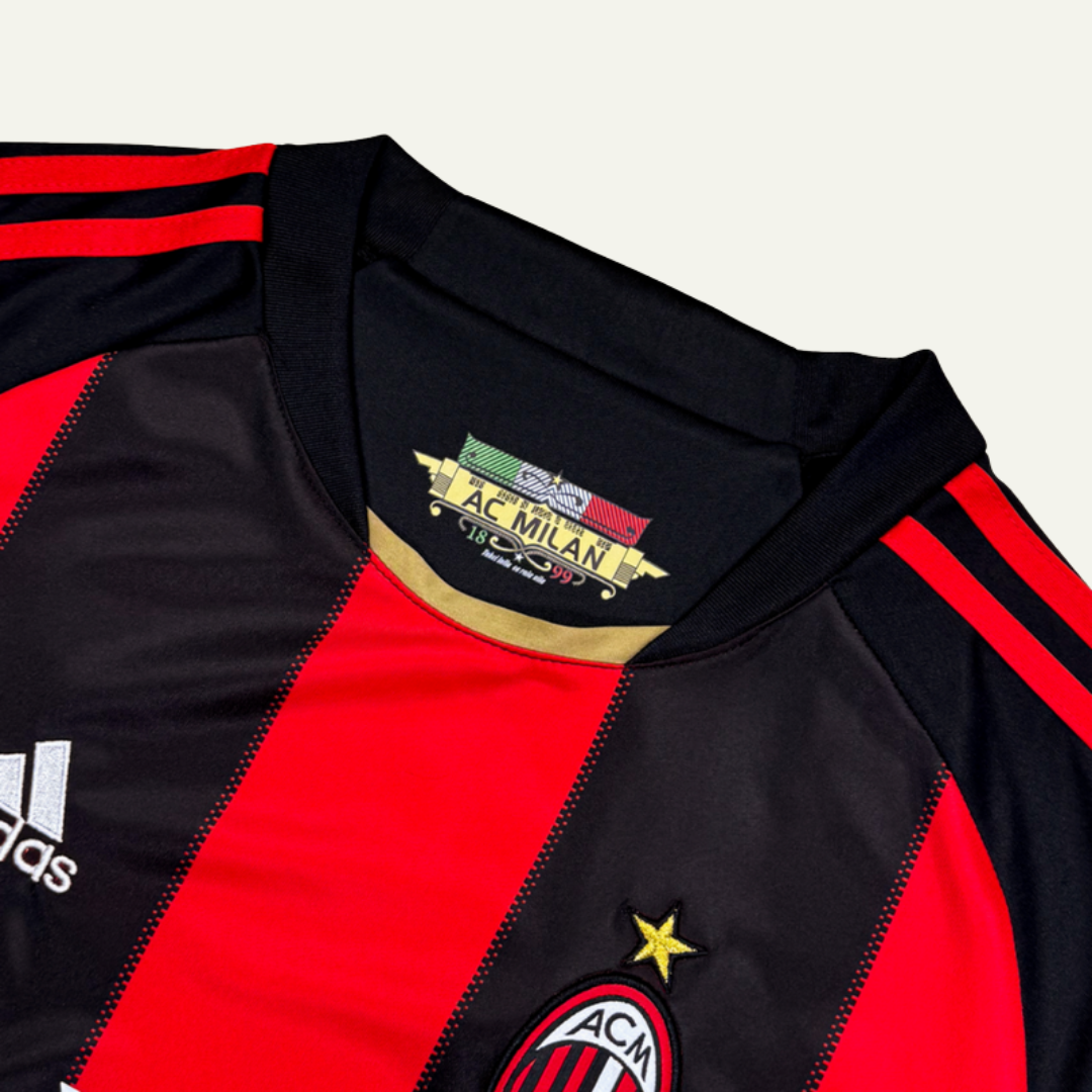 AC Milan 2010/11 Local