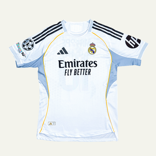 Real Madrid 2025/26 Local Versión Jugador