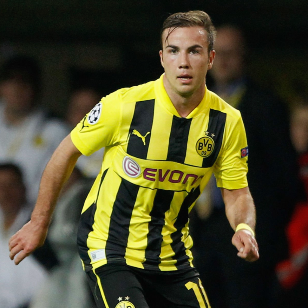 Borussia Dortmund 2012/13 Local