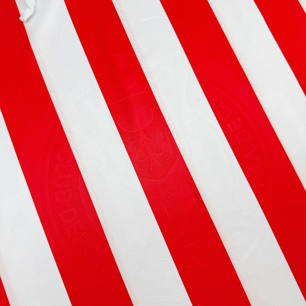 Chivas 110 Años Local