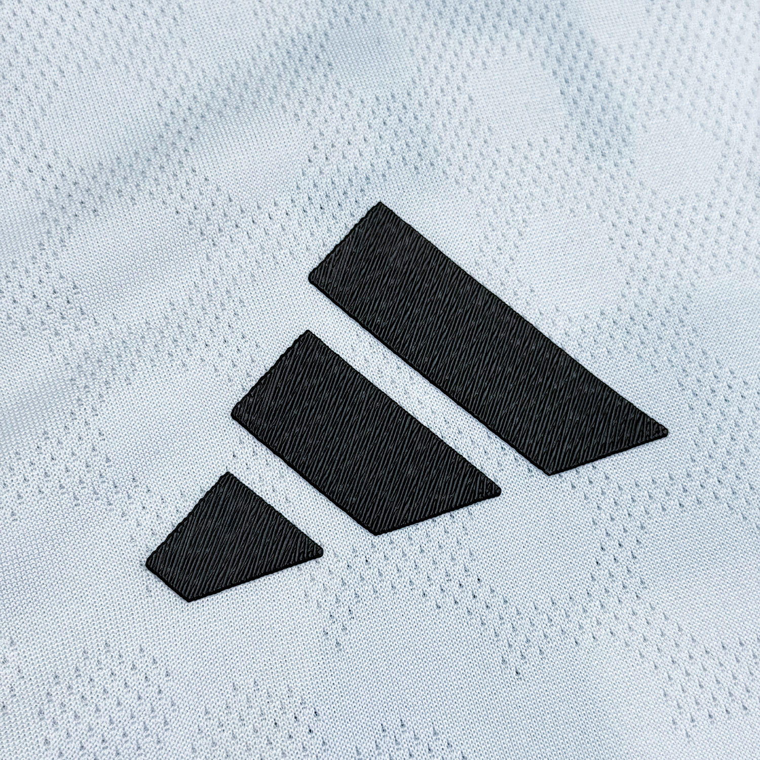 Real Madrid 2025/26 Local Versión Jugador