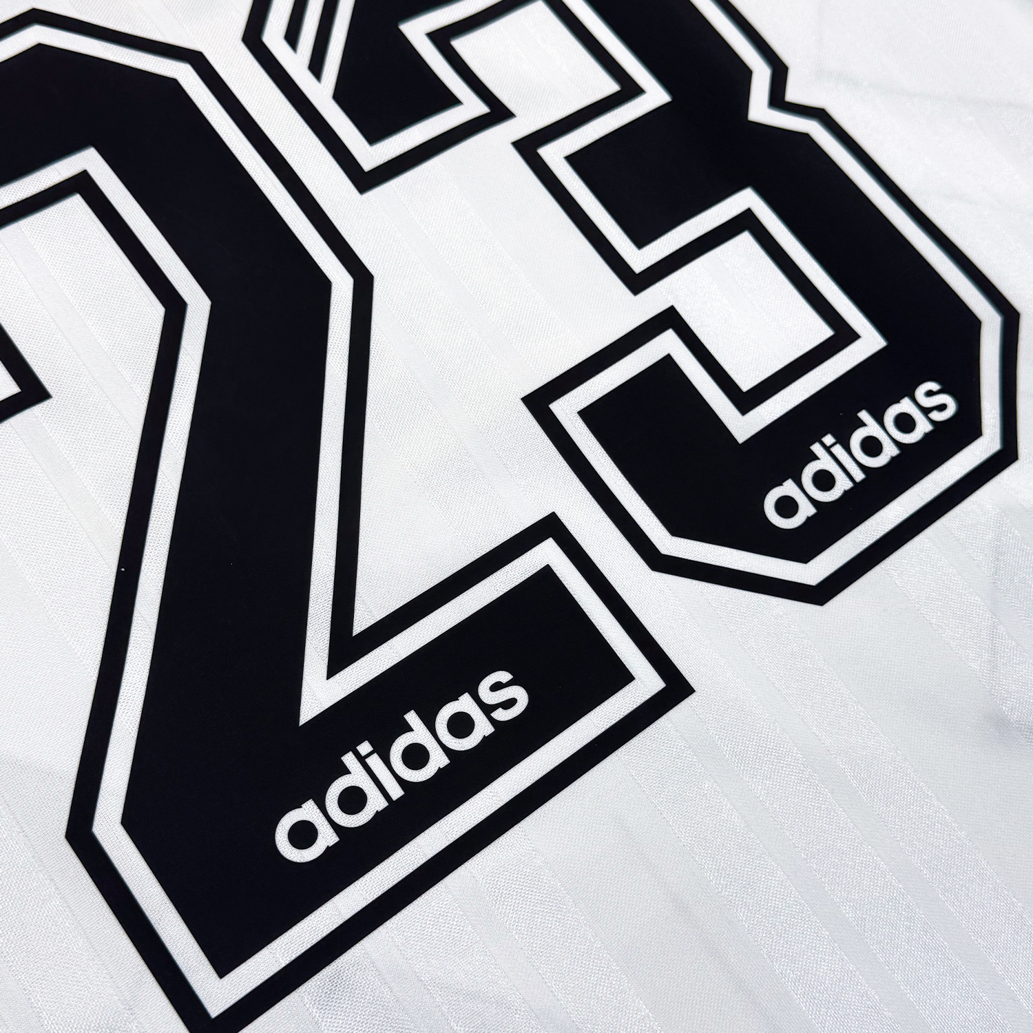 Liverpool 1993/95 Visitante