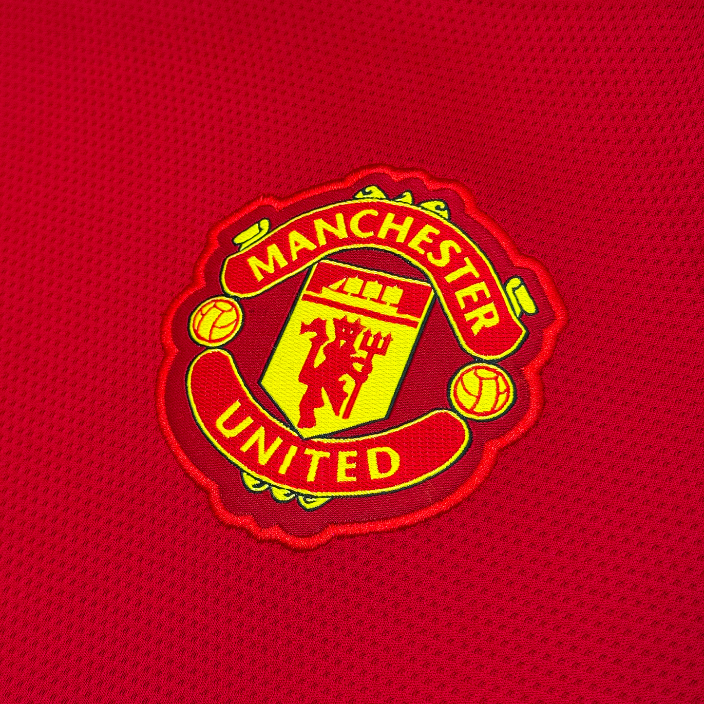 Manchester United 2021/22 Local
