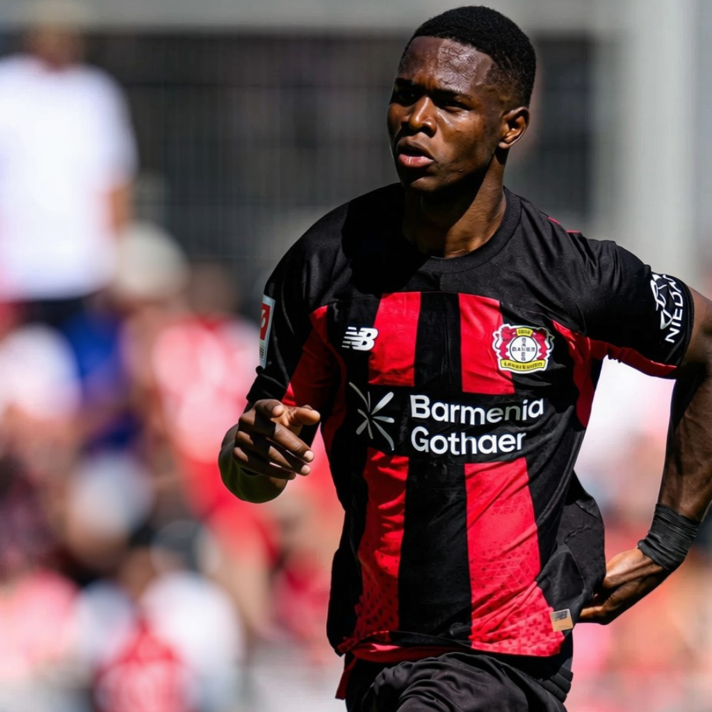 Jersey Bayer Leverkusen 2026/27 Local
