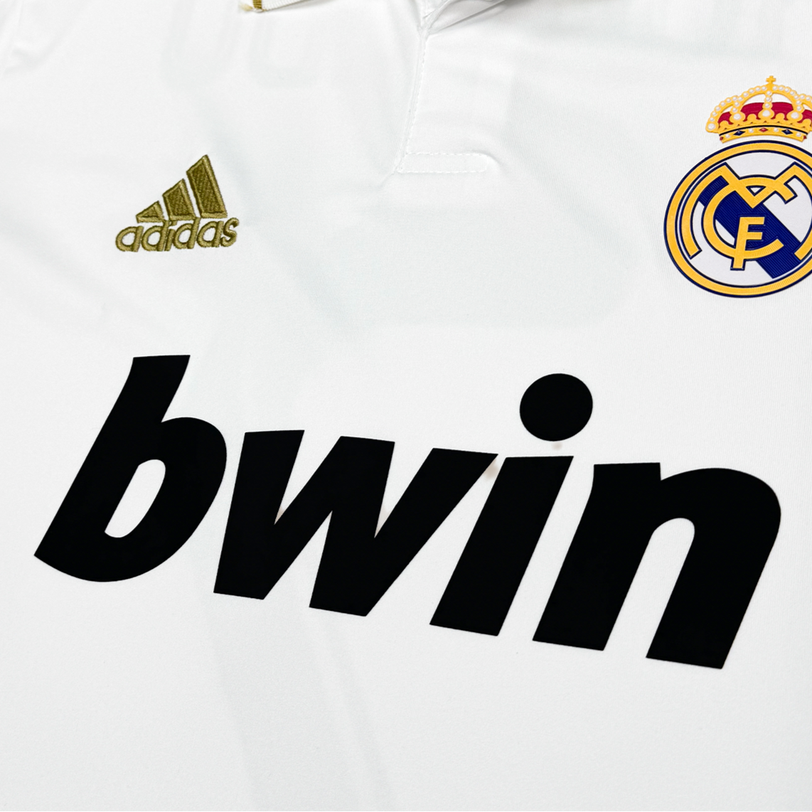 Real Madrid 2011/12 Local - Express