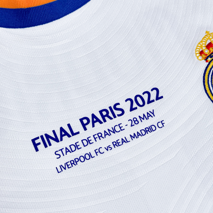 Real Madrid 2021/22 Local