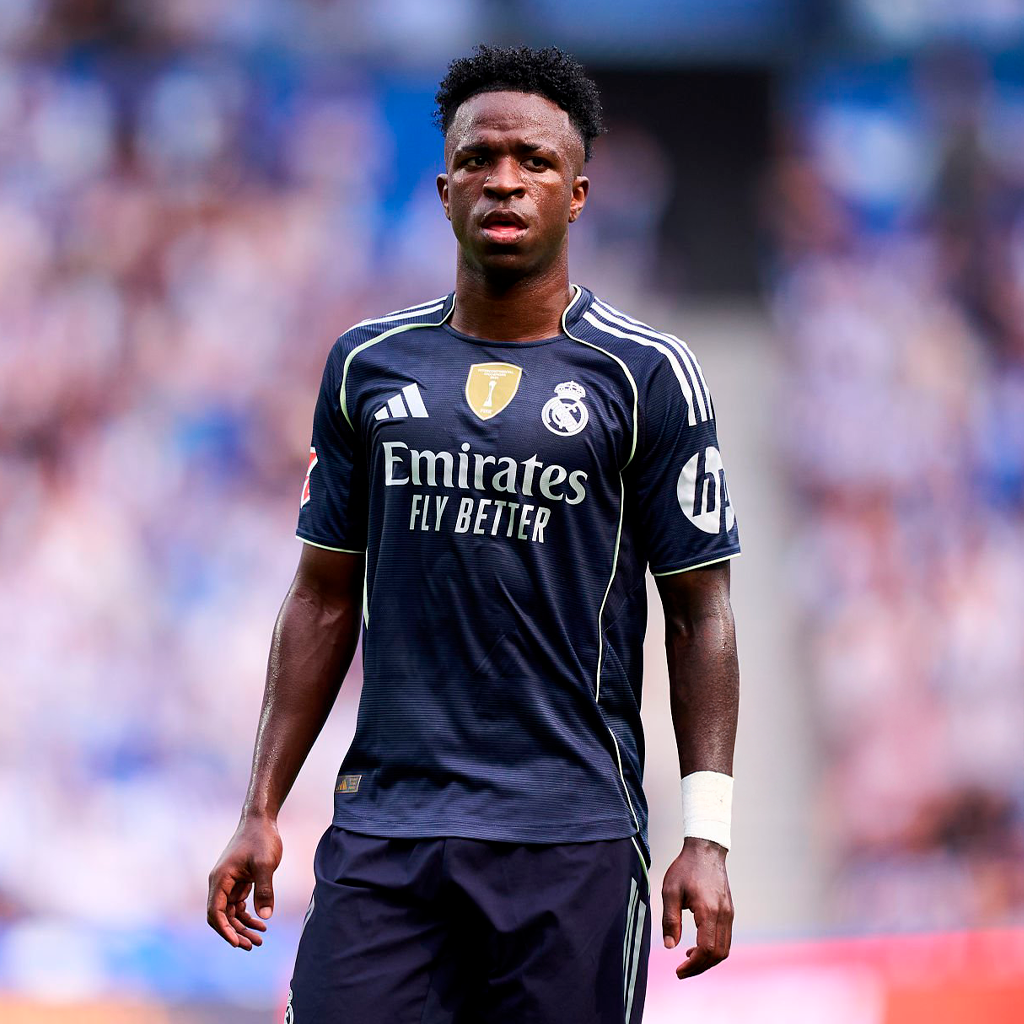 Real Madrid 2025/26 Visitante Versión Jugador