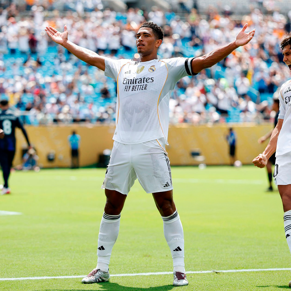 Real Madrid 2025/26 Local Versión Jugador