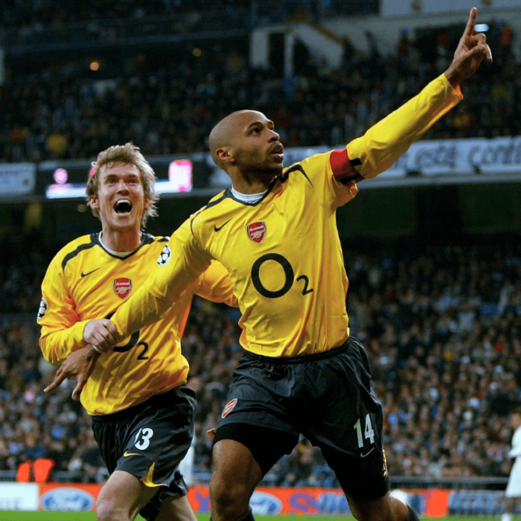 Arsenal 2005/06 Visitante - Fifas Club
