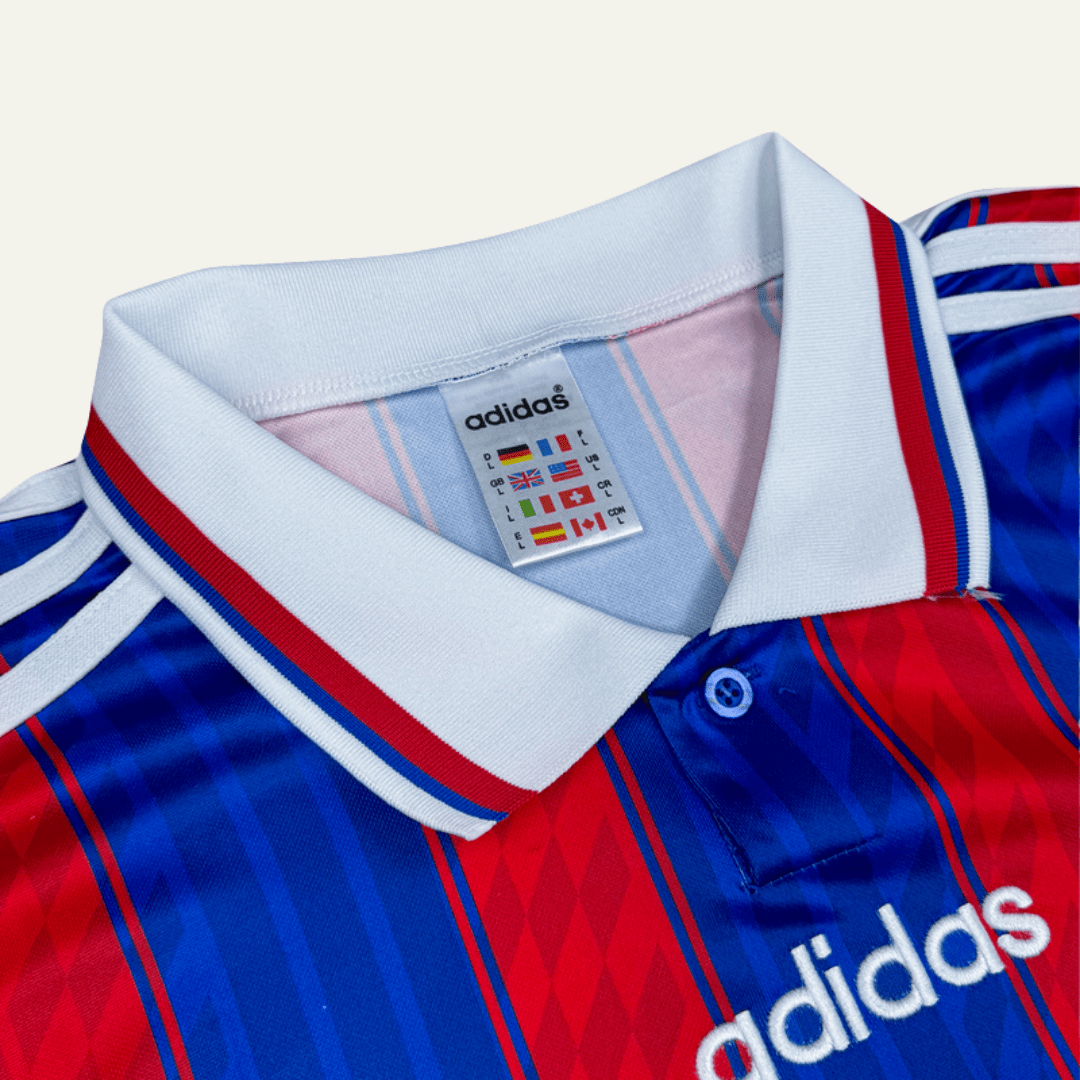 Bayern Munich 1995/97 Local - Fifas Club