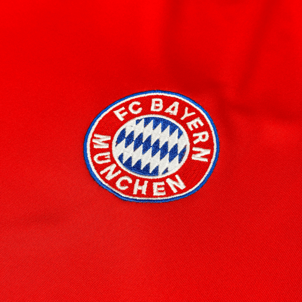 Bayern Munich 1999/01 Local - Fifas Club