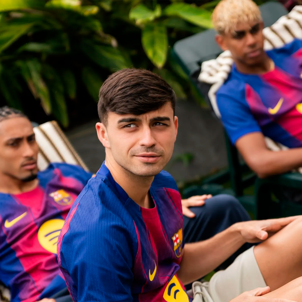 FC Barcelona 2025/26 Local Versión Jugador