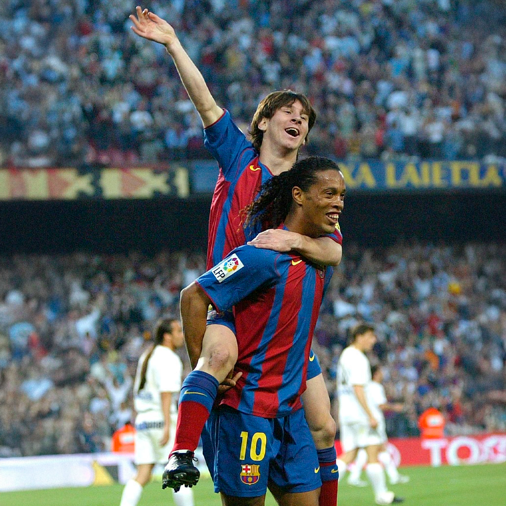FC Barcelona 2004/05 Local - Fifas Club