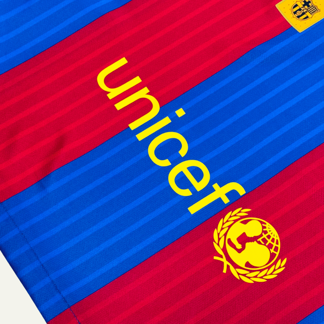FC Barcelona 2016/17 Local - Fifas Club