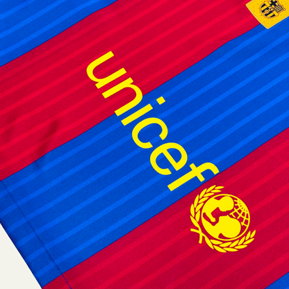 FC Barcelona 2016/17 Local - Fifas Club