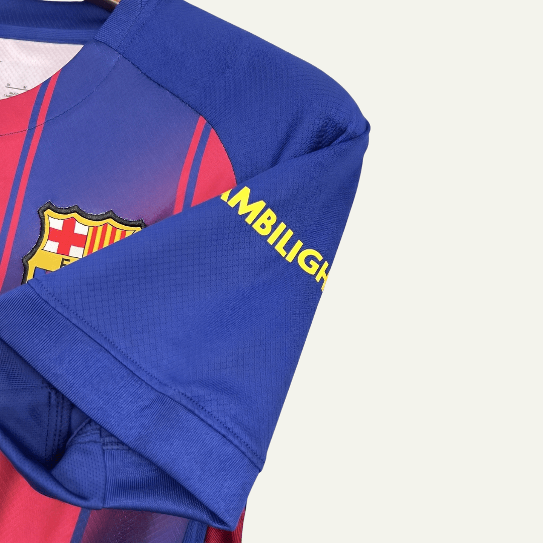 FC Barcelona x Olivia Rodrigo 2025/26 | Edición Limitada - Fifas Club