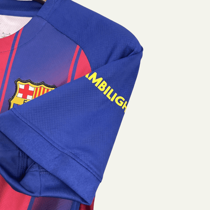 FC Barcelona x Olivia Rodrigo 2025/26 | Edición Limitada - Fifas Club
