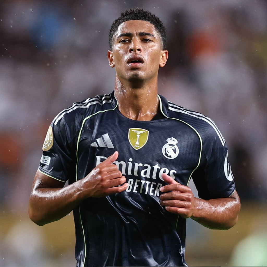 Real Madrid 2025/26 Visitante Versión Jugador