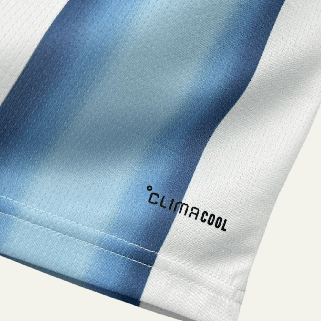 Jersey Argentina Mundial 2026 | Local – Manga Corta - Fifas Club