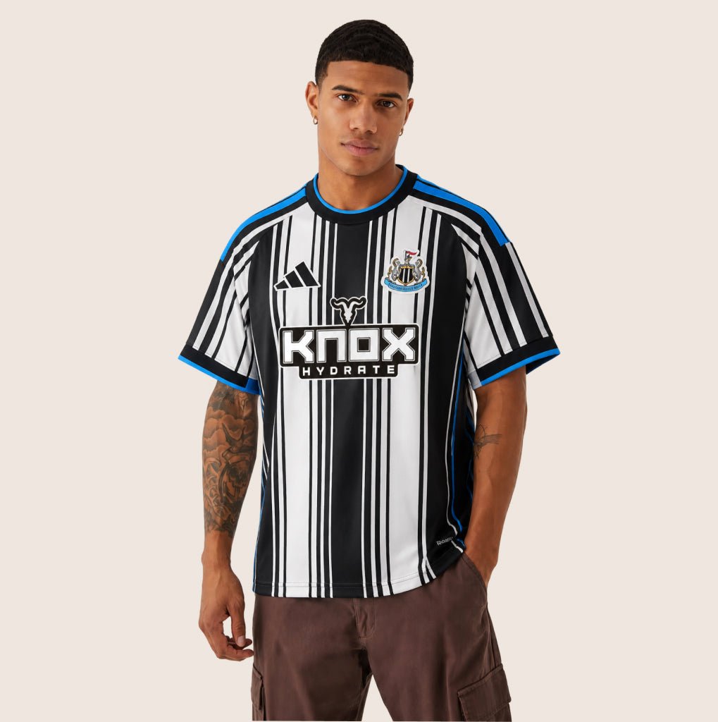 Jersey Newcastle United 2026/27 Local - Fifas Club