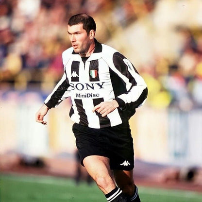 Juventus 1997/98 Local - Fifas Club