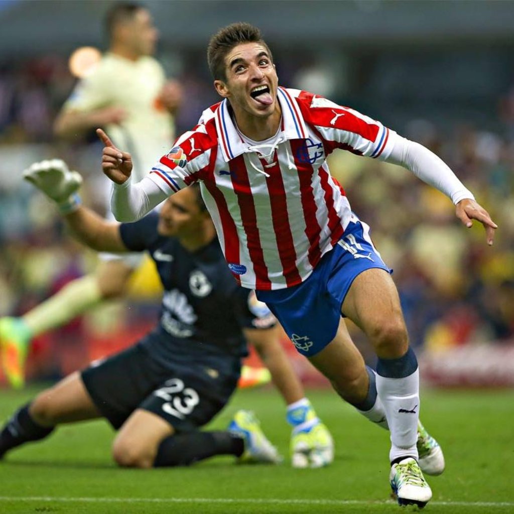 Chivas 110 Años Local