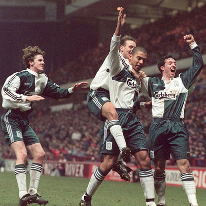Liverpool 1995/96 Visitante - Fifas Club