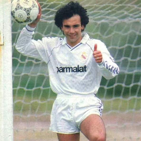 Real Madrid 1986/88 Local - Fifas Club