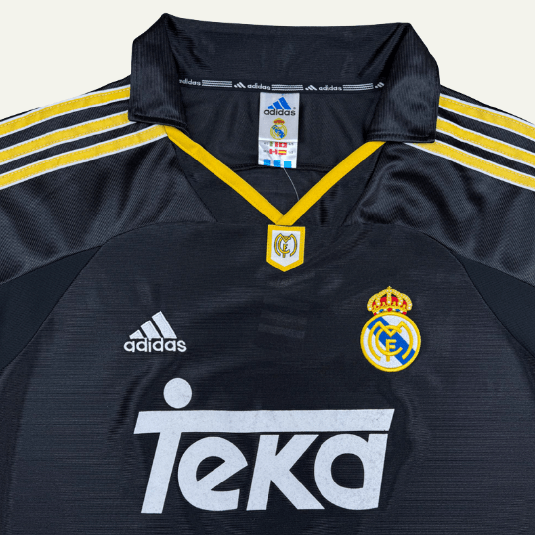 Real Madrid 1999/00 Visitante - Fifas Club