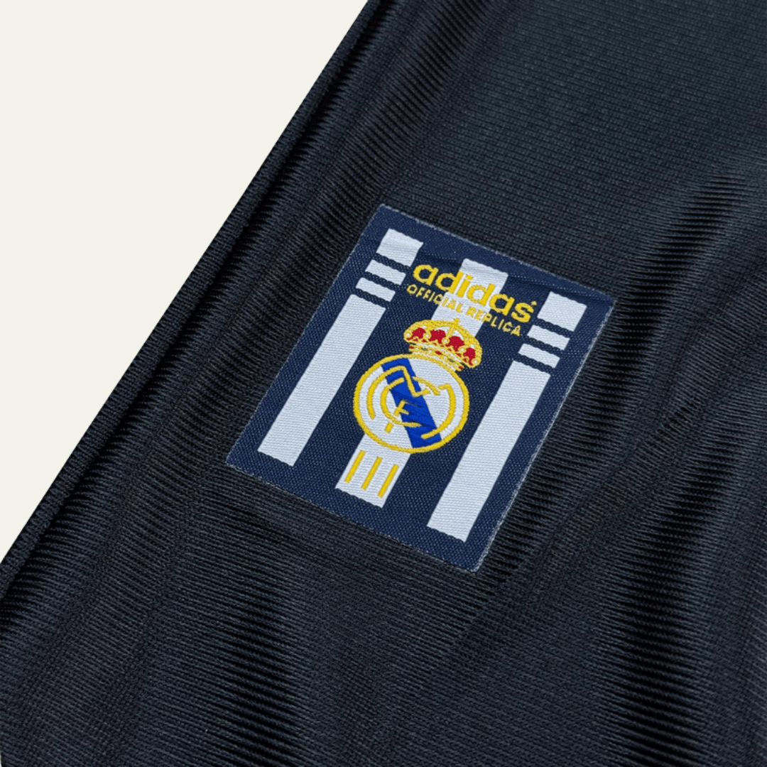 Real Madrid 1999/00 Visitante - Fifas Club