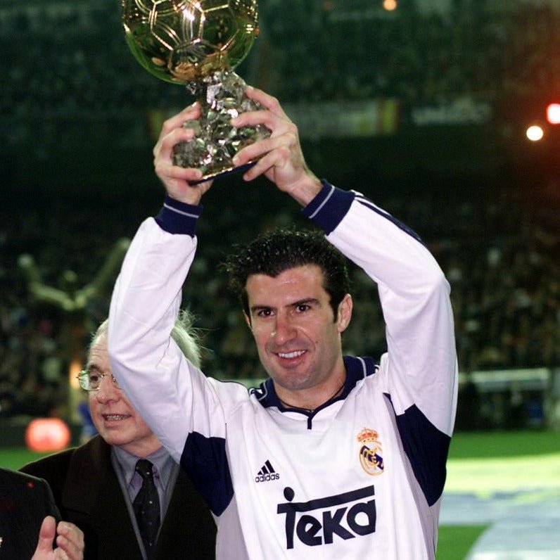 Real Madrid 2000/01 Local - Fifas Club