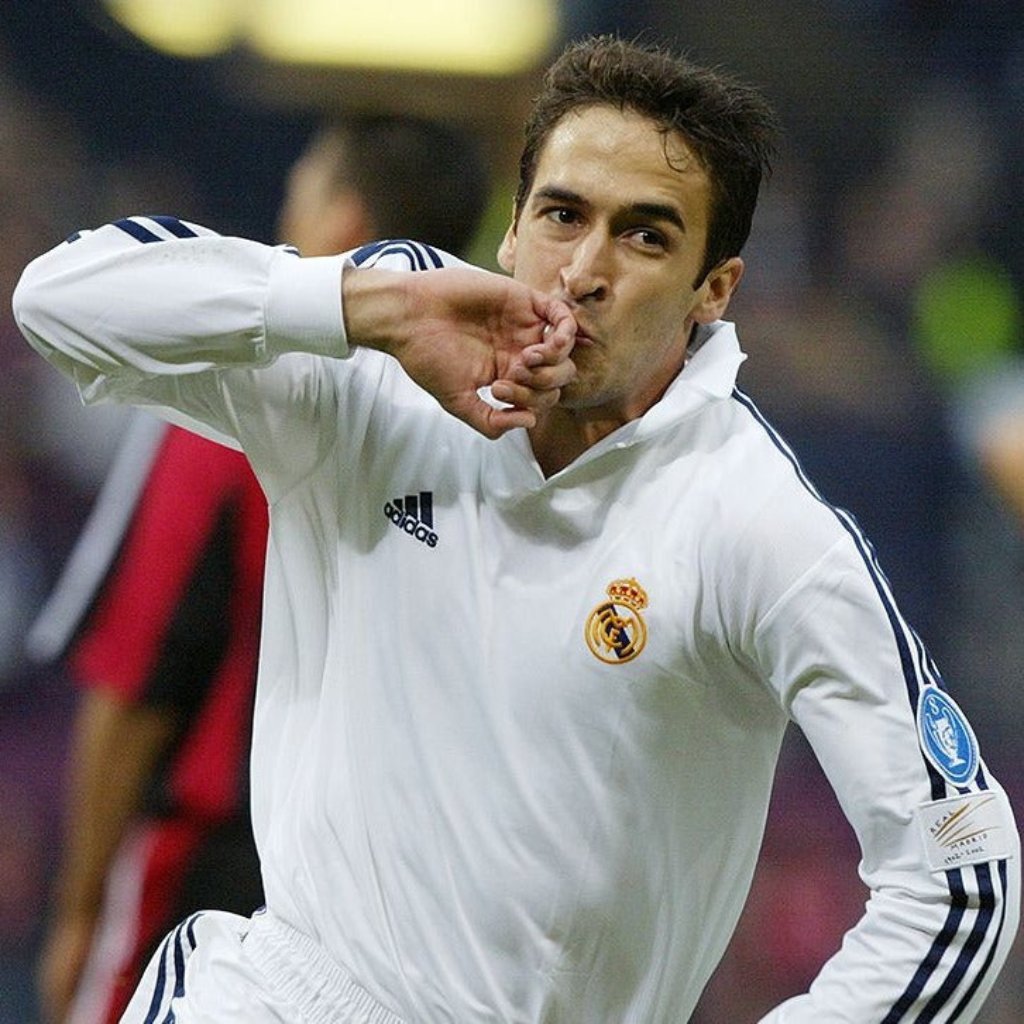 Real Madrid 2001/02 Local - Fifas Club