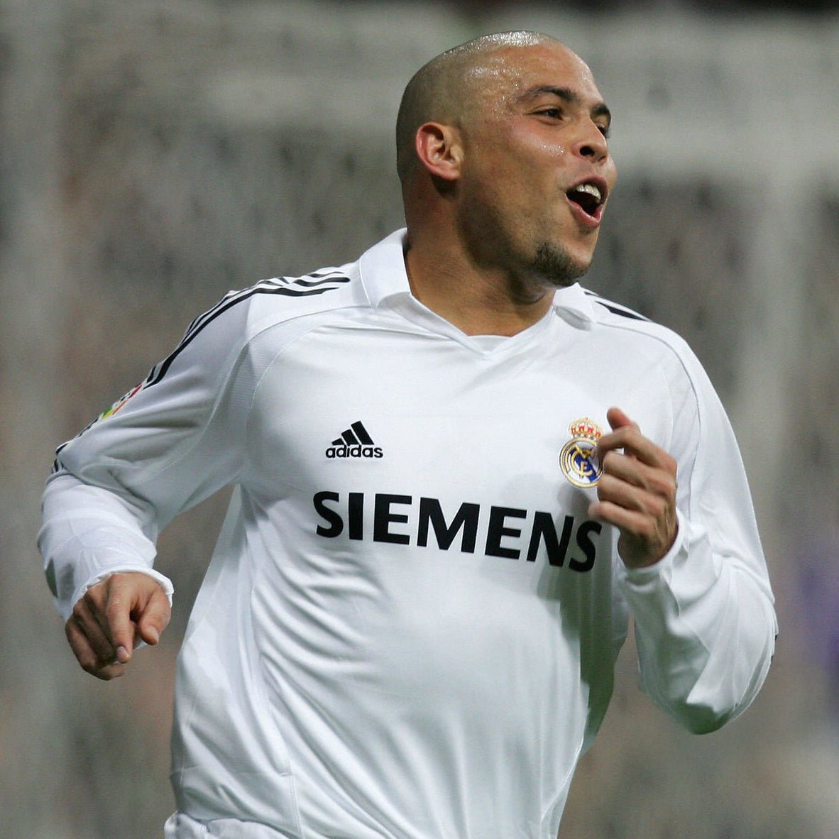 Real Madrid 2005/06 Local - Fifas Club