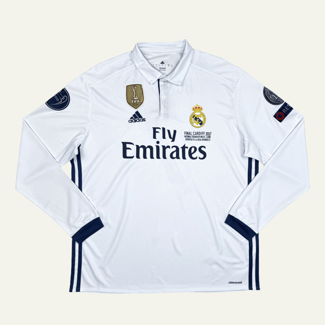 Real Madrid 2016/17 Local - Fifas Club