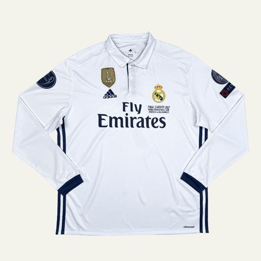 Real Madrid 2016/17 Local - Fifas Club