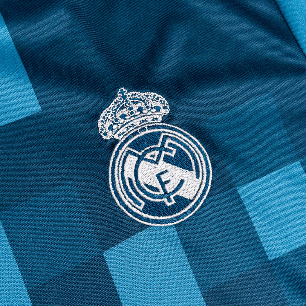 Real Madrid 2017/18 Tercera - Fifas Club