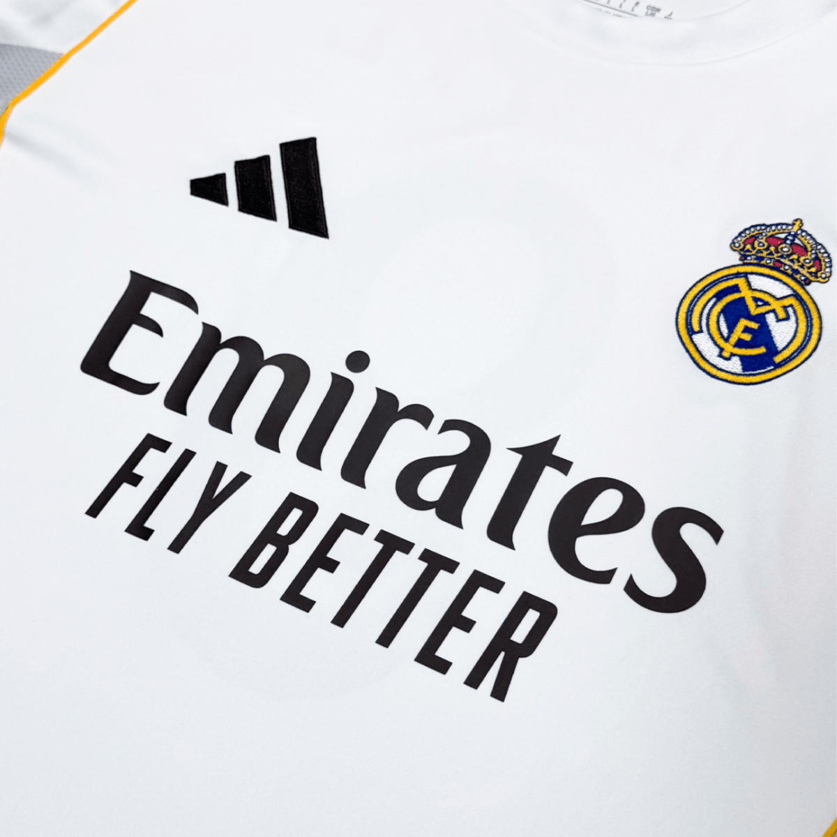 Real Madrid 2025/26 Local - Fifas Club